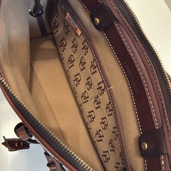 DOONEY & BOURKE Vintage Purse - Picture 4 of 9